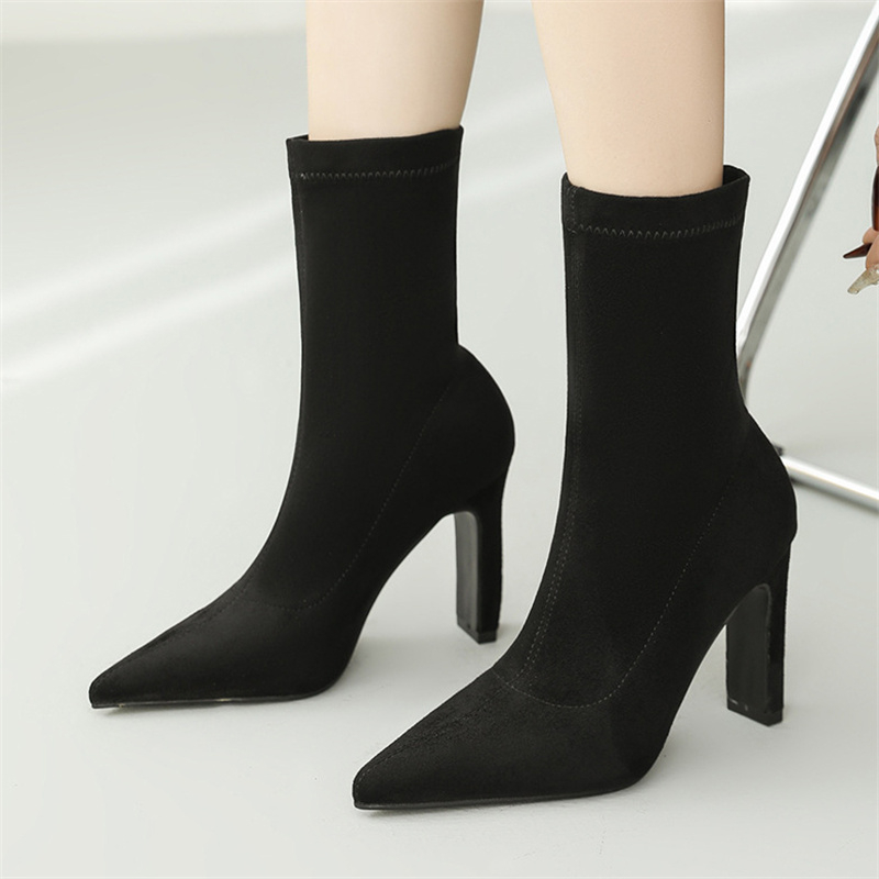 Eilyken 冬厚いヒール靴下の群れの女性のブーツポインテ - No Show Sock Women のレビューと価格