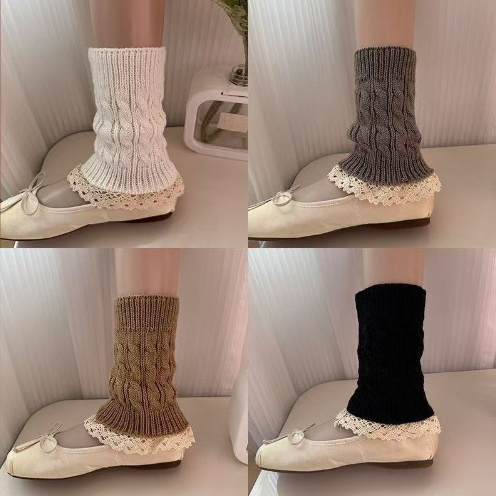 ヴィンテージ風のレースフリルが施されたニットレッグウォーマー - Boot Sock Slouchy のレビューと価格